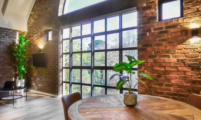 Stellenbosch Central Apartment | Upmarket Apartment