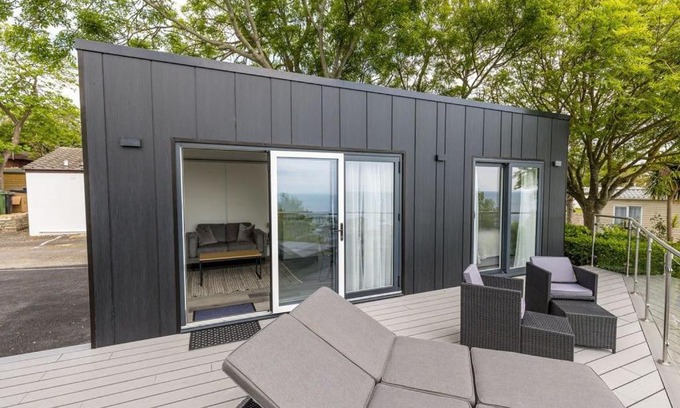 Isle of Portland Apartment | Upper Cliff Studio