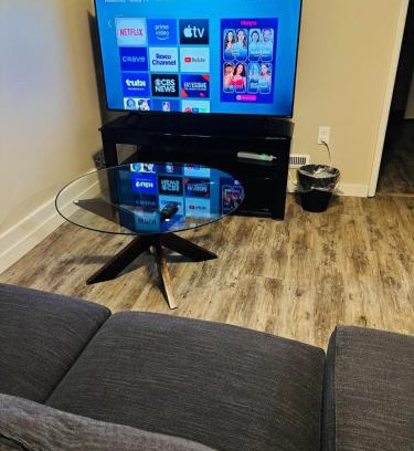Mission District Apartment | Upper Floor 1 Bedroom Suite with Parking