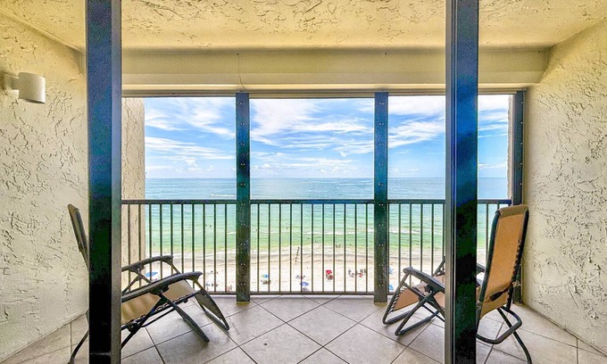 Madeira Beach Condo | Upper Floor with Exceptional Views. Beachfront Studio. Private and Peaceful Complex. Heated Pool.