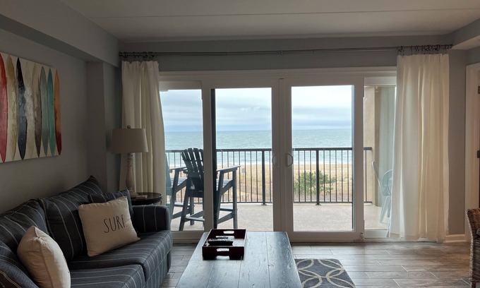 North Ocean City Condo | Upscale 2BR With A Fantastic Oceanfront View In High Point South