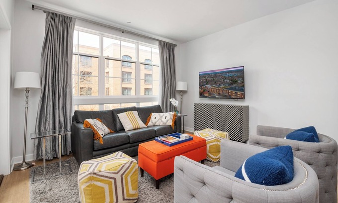 Murray Hill Condo | Upscale Condo in Annapolis