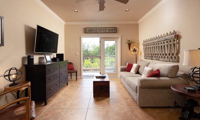 Gruene Condo | Upscale,historic, Guadalupe riverfront in Gruene! Pool! Walk to Gruene Hall!
