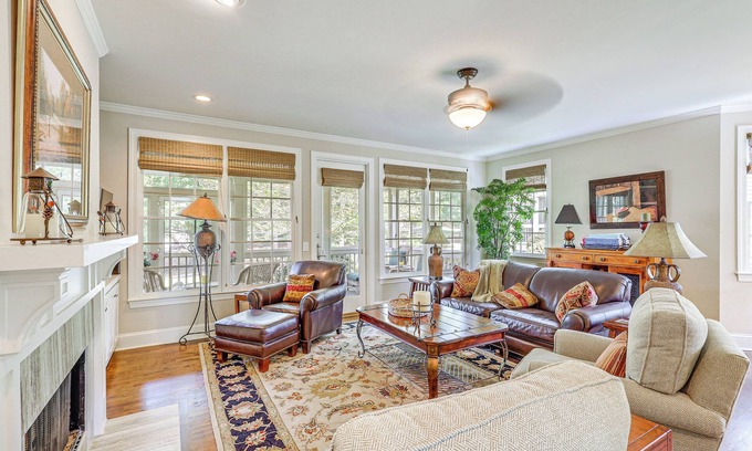 Lake Oconee House | Upscale Home at Lake Oconee - Family Friendly!