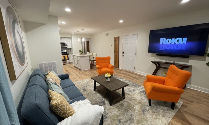Rochester Apartment | Upscale King Suite—Steps from Mayo Clinic Hospital