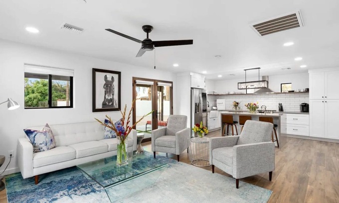 Villa Serena House | Upscale Paradise Valley Az Guesthouse Near Old Town Scottsdale Gated & Private