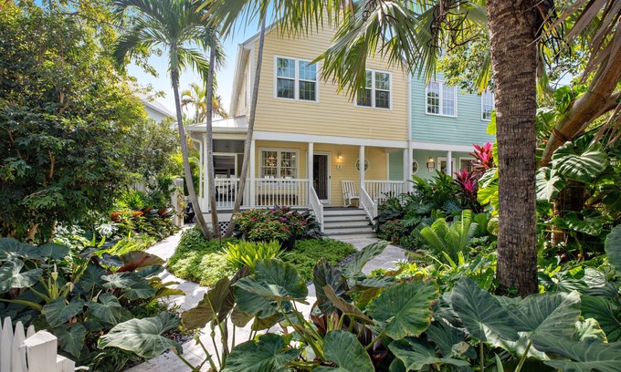Key West House | Upscale Townhome w/Golf, Garden & Lake Views, Shared Pool, WiFi - Dogs OK
