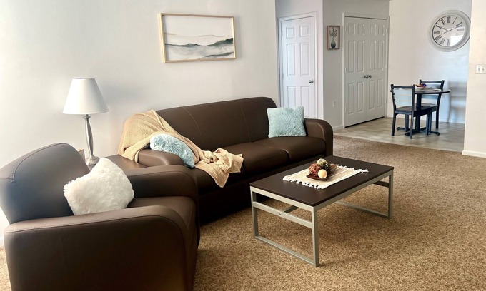 Mount Pleasant Apartment | Upstairs 2-Bed 2-Bath Near CMU