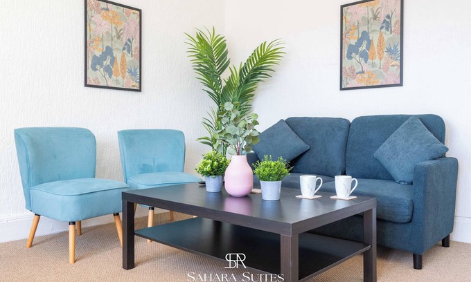 Newport Apartment | Upto 20% Off |Stylish 4BR Contractor Stay|Parking