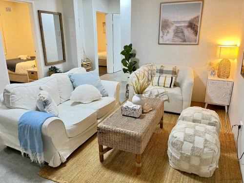 Hillsdale House | Urban Beachside Escape near Eastgardens