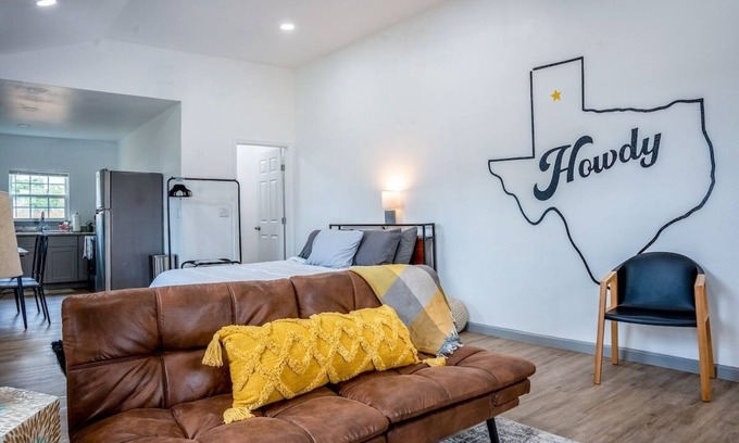Amarillo House | Urban Blue Studio Downtown-A