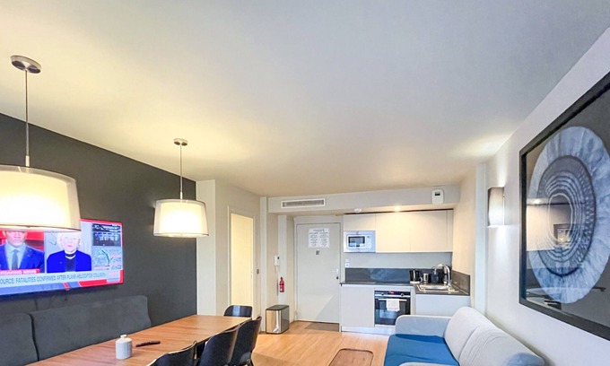 Bonne-Nouvelle Apartment | Urban Flat 132 - Beautiful 4 BDR Flat in Montorgueil