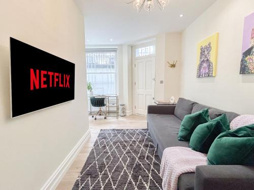 Queen's Gate Apartment | Urban getaway in the heart of South Kensington