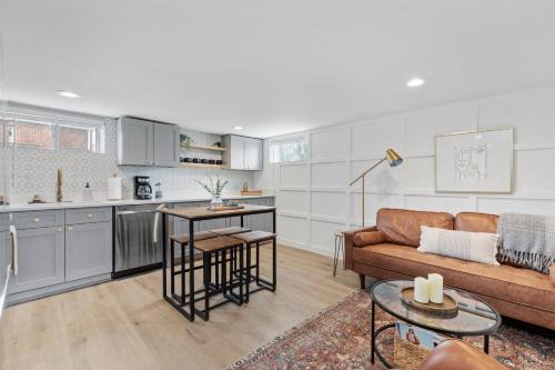 Northeast Park Hill Apartment | Urban Hideaway - Charming 2 Bedroom Apartment Close to Denver's Best Attractions