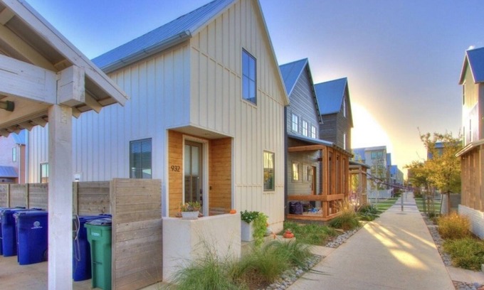 Central Oklahoma City House | Urban-Modern Bungalow in Wheeler District close to Downtown