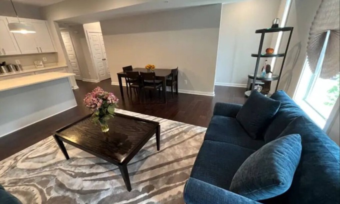 Fairlawn House | Urban Oasis Hideaway*