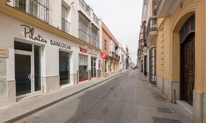Sanlucar de Barrameda Apartment | Urban Palace - Apartment In Sanlúcar De Barrameda