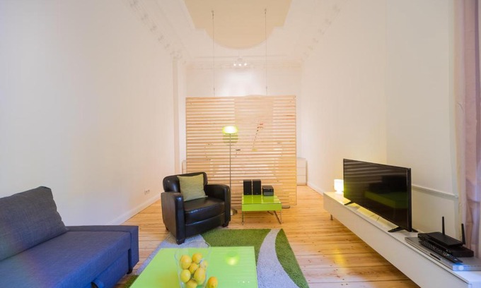 Kreuzberg Apartment | Urban Pistazie Kreuzberg