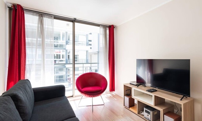 Downtown Santiago Apartment | Urban Red 2BR W/Wifi, Tv, Pool & Gym