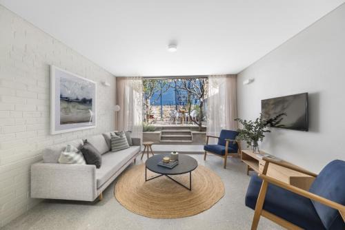 Glebe Apartment | Urban Serenity