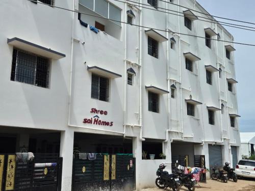Chennai Apartment | Urban Serviced Apartment Kundrathur