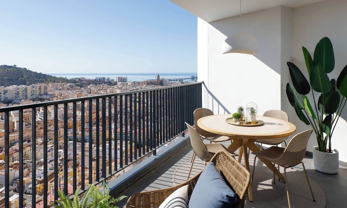 Palma-Palmilla Apartment | Urban Sky Tower Malaga Center 27 by P&O