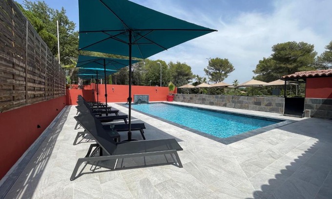 Mouans-Sartoux Hotel | Urban Style Cannes Mouans-Sartoux