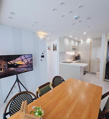 Hwagok-dong Apartment | Urban Terrace Suite House