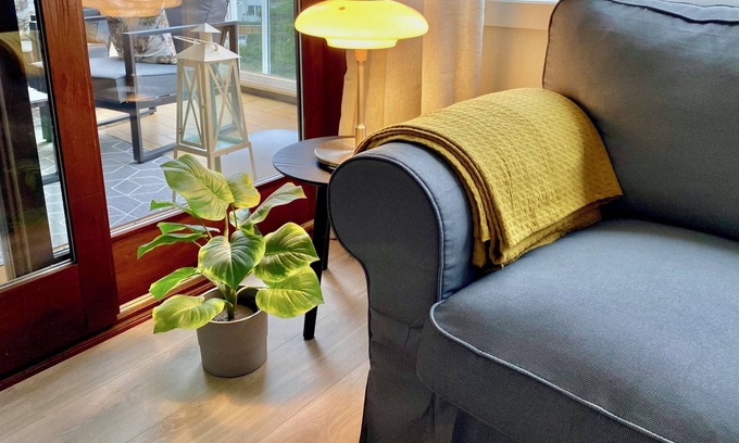 Stavanger Apartment | Urban tranquility near downtown