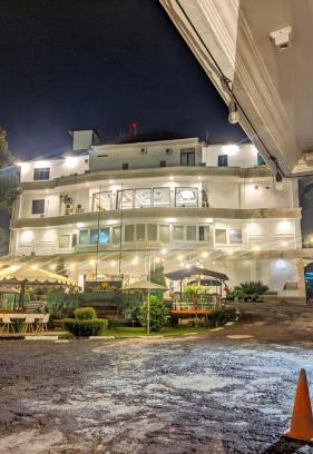 Pangkalpinang Hotel | Urbanview by Millenium Hotel