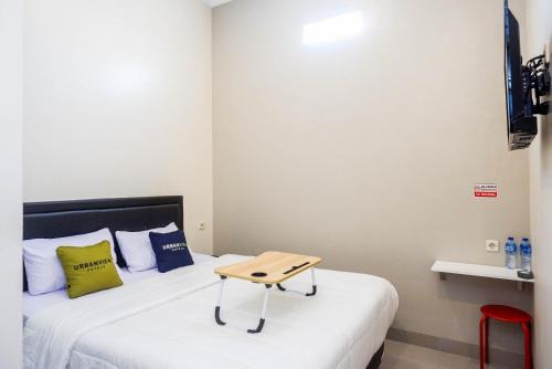 Tegal Hotel | Urbanview Hotel near Alun Alun Tegal