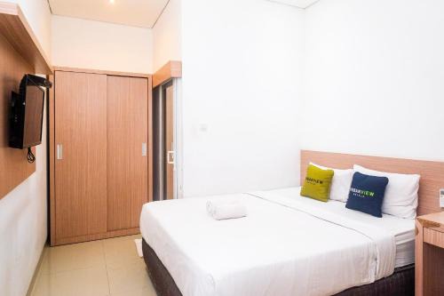 Temon Hotel | Urbanview Hotel Syariah Hapsari YIA