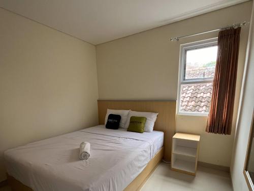 Solo City Centre Hotel | Urbanview Indria Inn Solo by RedDoorz
