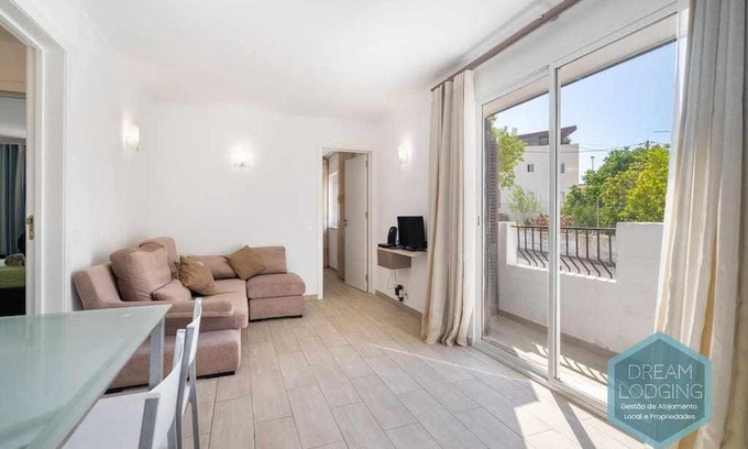 Montechoro Apartment | Urbisol Dream Lodging