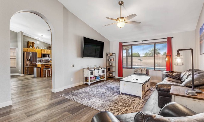 Alta Mesa Community Association House | 153 m² House ∙ 3 bedrooms ∙ 8 guests