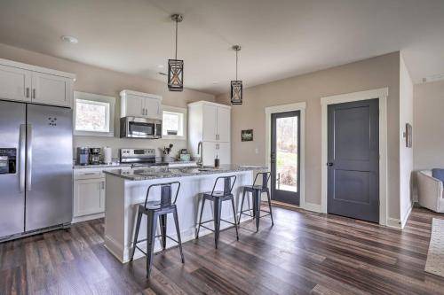 Lookout Valley Neighborhood Association House | 145 m² House ∙ 4 bedrooms ∙ 8 guests