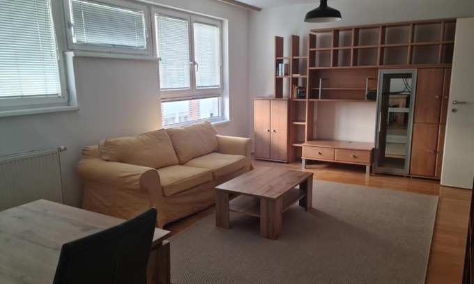 Funfhaus Apartment | Uschi's Home