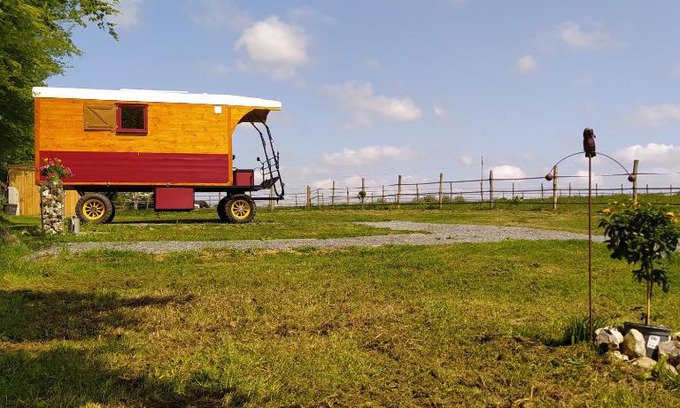 Mentheville Other | Véritable roulotte hippomobile "LA BAILLEUL"