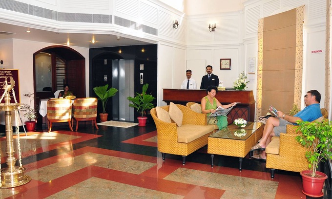 North Paravur Hotel | V K G Group Holiday Hotel