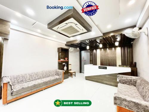 Nagpur House | V - NEW NP PEWMIUM - The Point of kashi - Near Kashi Vishwanath Temple!