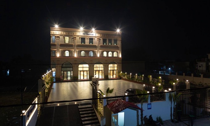 Prem Nagar Hotel | V One Pride