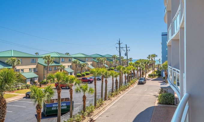 Fort Walton Beach Condo | V309 Gulf View Villa | Washer/Dryer & Free Beach Chairs