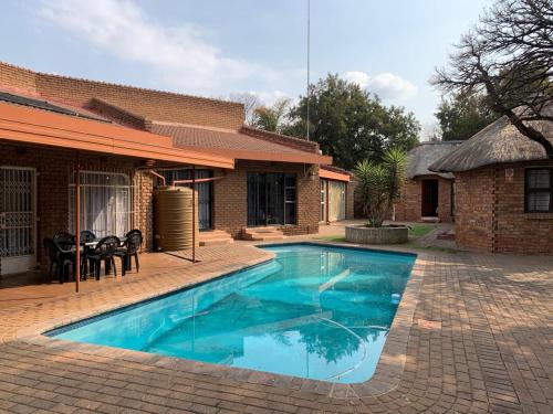 Vanderbijlpark House | Vaal Triangle Guest House