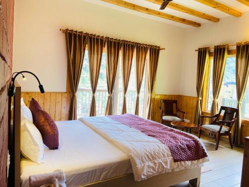 Ramgarh Apartment | Vaayu Villa by Saanjh Stays