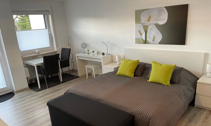 Schoenwald Apartment | Vacation apartment in the Black Forest with swimming pool, sauna and WLAN