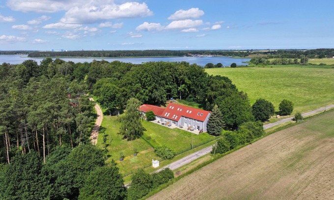 Gustow Apartment | Vacation apartment/apartment for 4 guests with 65m² in Gustow OT Prosnitz (296329)