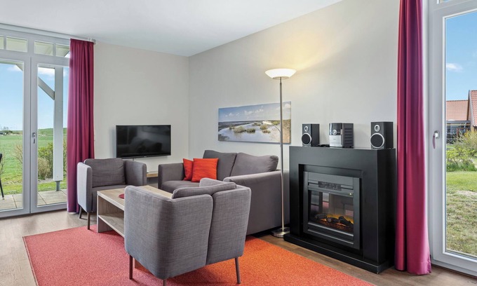 Wremen Apartment | Vacation apartment near the beach with sauna and great, sunny terrace with beach chair