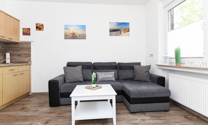 Neuharlingersiel Apartment | Vacation apartment/apartment for 3 guests with 35m² in Neuharlingersiel (145312)