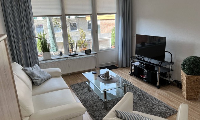 Niendorf Apartment | Vacation apartment "Ostsee-Residenz -App.11" up to 2 persons (non-smokers) F*