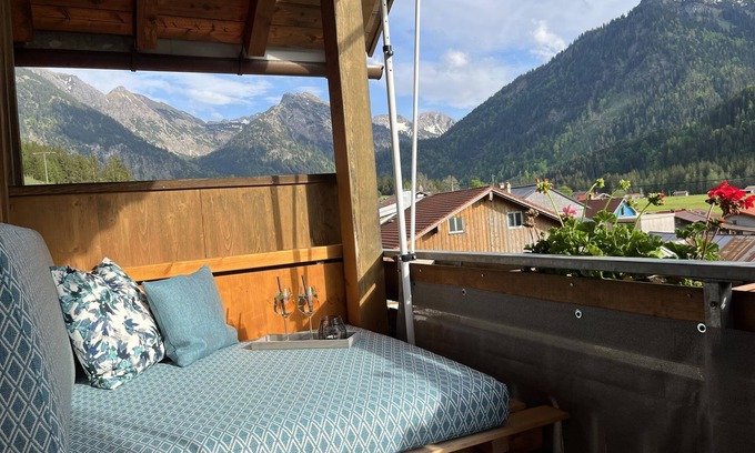 Hinterstein Apartment | Vacation apartment Bergglück - Apartment Bergglück